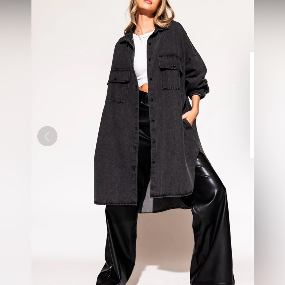 Dressed in lala denim jacket in black,S/M